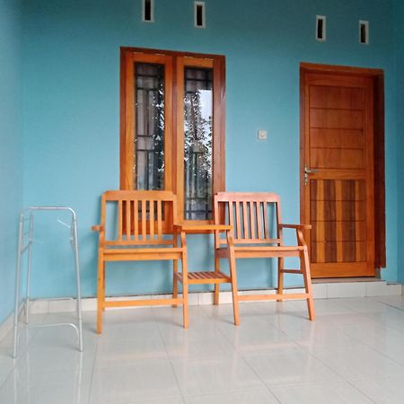 Embun Rinjani Homestay Сенару Екстер'єр фото
