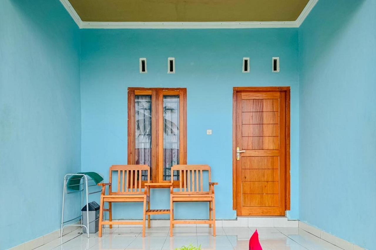 Embun Rinjani Homestay Сенару Екстер'єр фото
